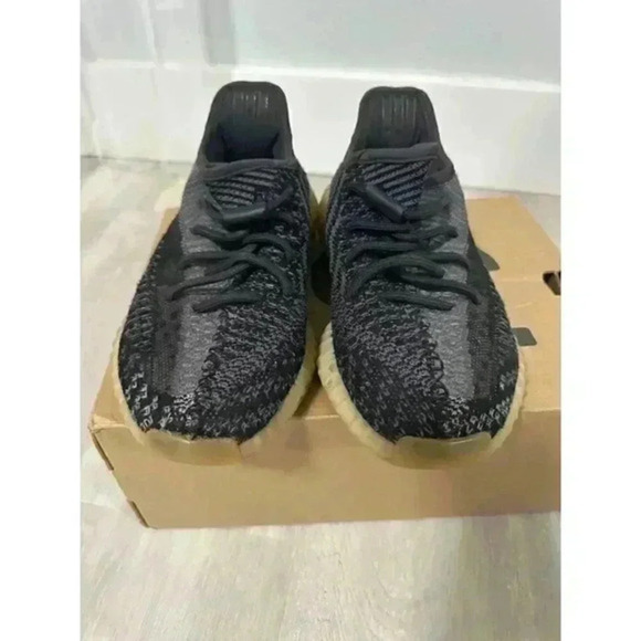 Adidas Yeezy Boost 350 V2 Carbon Asriel Men Size 5 1/2 FZ5000 - Picture 2 of 11